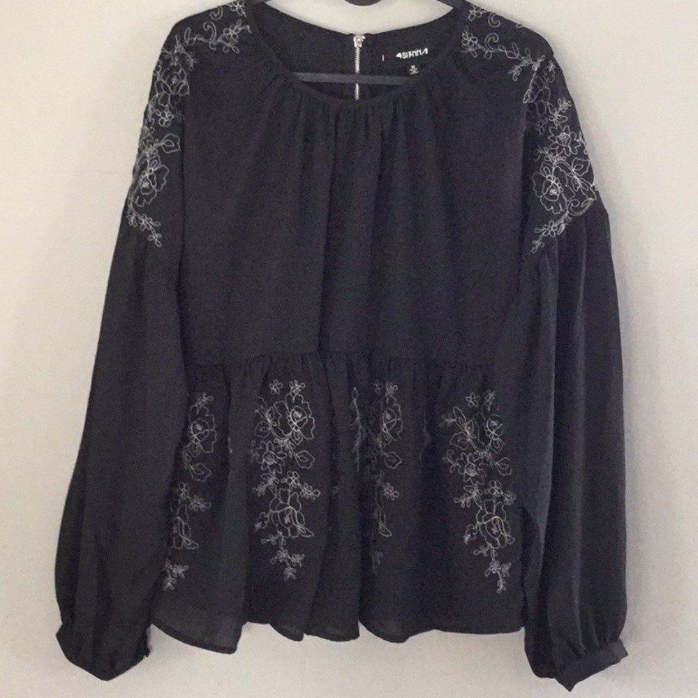 4SI3NNA Black Embroidered Boho Peplum Blouse Long Sleeve Flowy Top Size M